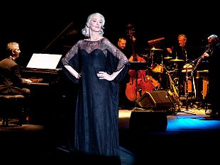 drusilla-foer-sold-out-a-roma-milano-e-firenze