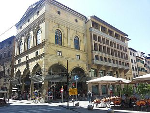 loggia-del-grano-nessuno-la-vuole-comprare