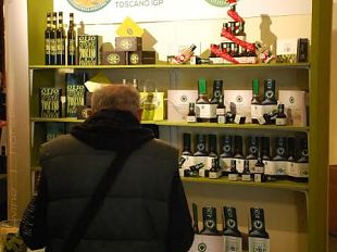 terre-fiorenti-food-wine-handicraft