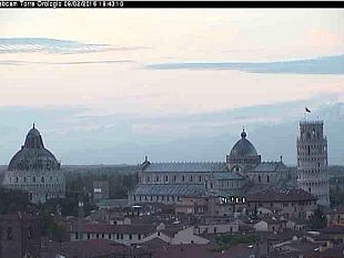 la-torre-di-pisa-nel-mirino-dei-terroristi-cancelli-e-metal-detector