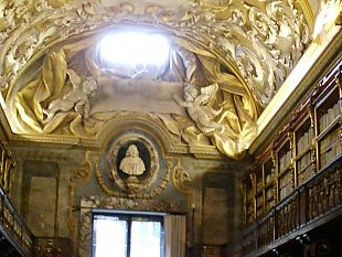 una-biblioteca-senza-bibliotecari-e-la-riccardiana-di-firenze