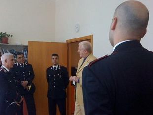 b007011920-carabinieri-dalla-parte-del-meyer