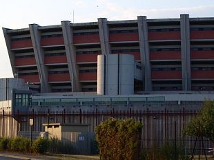 a912261814-a-sollicciano-il-23-dicembre-957-detenuti-la-capienza-regolamentare-e-di-447