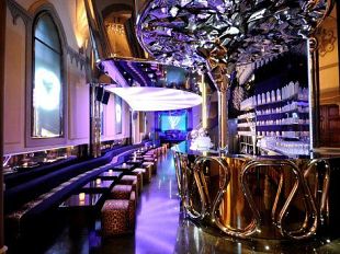 a905111443-i-love-facebook-party-al-cavalli-club-di-firenze