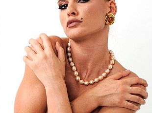 b201181920-per-la-prima-volta-nadia-macri-al-sexy-disco-excelsior