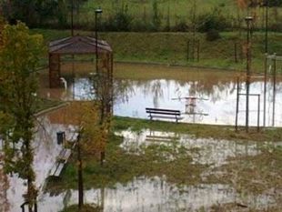 maltempo-esteso-a-domani-il-codice-arancione-per-la-pioggia-a-firenze