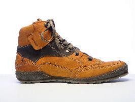 b001091345-pitti-immagine-manas-debutta