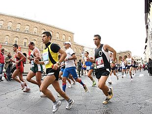 b203301856-domenica-si-corre-la-prima-avon-running