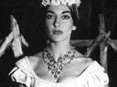 a401161632-dopo-il-tutto-esaurito-della-prima-nazione-de-la-vita-che-ti-diedi-arriva-al-teatro-mascagni-di-chiusi-il-regista-coreografo-micha-van-hoecke