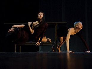 b001312135-danza-maria-stuarda-della-compagnia-danzaricercando