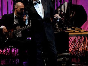 b012311242-politeama-pratese-massimo-lopez-in-ciao-frankie-l-8-e-9-gennaio-2011