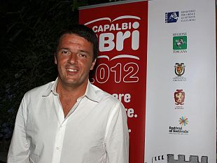 b208021434-matteo-renzi-a-capalbio-libri-2012