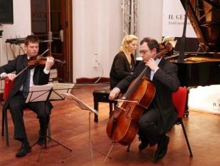 a909031633-demidoff-ensemble-a-pratolino