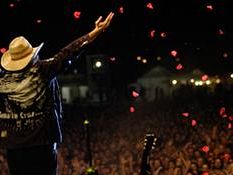 a805211509-italia-wave-dal-16-al-19-luglio-a-livorno-chemical-brothers-verve-gnarls-barkley-ralf-carlo-lucarelli