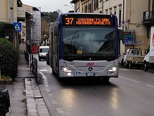 ataf-36-e-37-capolinea-spostato-alla-rotonda-barbetti