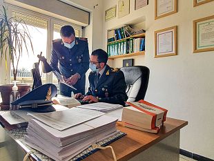 massa-indagati-marito-e-moglie-per-bancarotta-e-riciclaggio