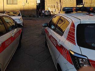 guida-ubriaco-e-fa-un-incidente-patente-ritirata-e-rischia-larresto