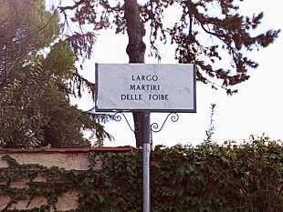 reinstallata-la-targa-dei-martiri-delle-foibe