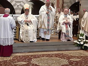 la-conferenza-episcopale-scomunica-le-misure-della-fase-2