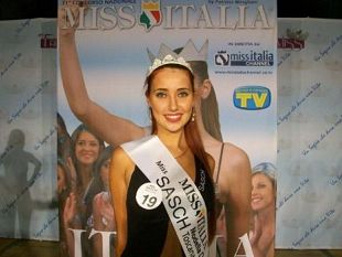 b008181640-clarissa-e-miss-sasch-modella-domani-toscana