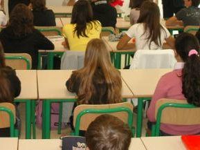 a809151902-scuola-primo-giorno-tra-inaugurazioni-e-opposizione-ai-tagli-del-governo