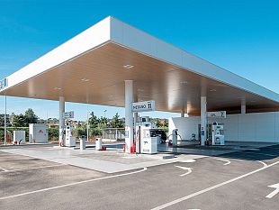 stazione-di-servizio-dona-ai-clienti-20mila-mascherine