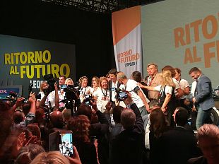 matteo-renzi-dalla-leopolda-lancia-la-resistenza-civile