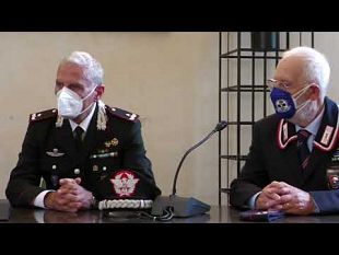 firenze-una-strada-per-i-carabinieri-angeli-del-fango