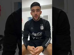 gonzalez-saluta-i-tifosi-viola-vamo-fiore