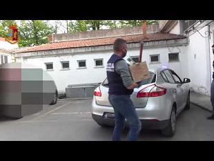 pisa-indagati-otto-minori-per-materiale-pedopornografico