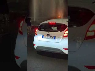 si-ribalta-con-lauto-sul-viadotto-dellindiano