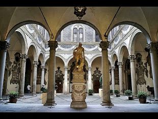 video-musei-fiorentini-il-green-pass-non-frena-i-turisti