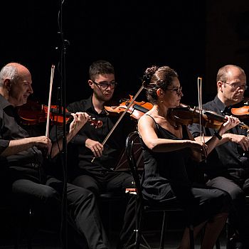 /images/0/0/00-archi-orchestra-da-camera-fiorentina--1-.jpg