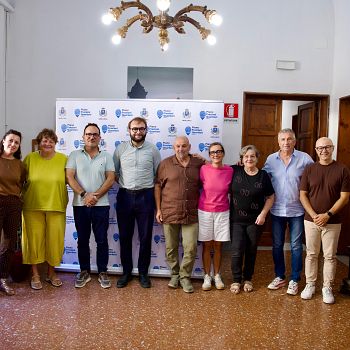 /images/0/1/01-ambulatorio-prossimita-fontanella-gruppo.jpeg