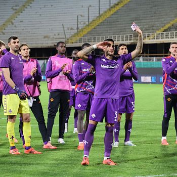 /images/0/1/01-fiorentina-thenewsaints-2024--8-.jpeg