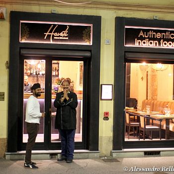 /images/0/6/06-libro-haveli--12-.jpg