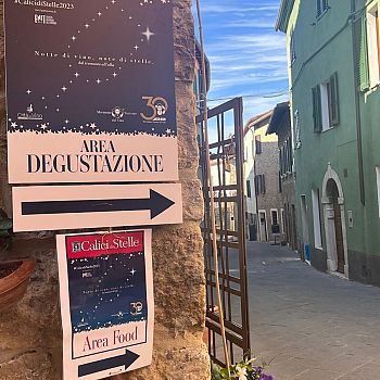 /images/0/7/07-calici-di-stelle-orcia-doc-2.jpg
