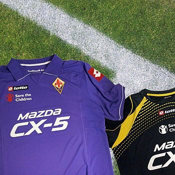 /images/0/7/07nuova-maglia-fiorentina.jpg