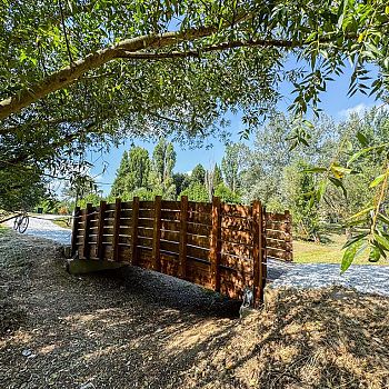 /images/1/1/11-ponte-legno-serravalle-parco2.jpg