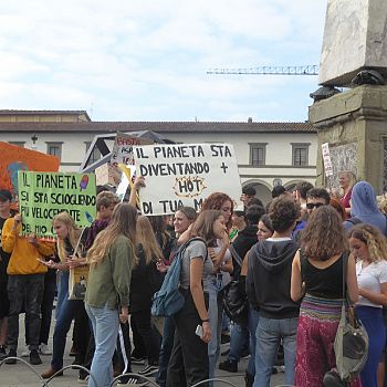 /images/1/4/14-fridays-for-future--firenze--27-settembre-2019--30-.jpg