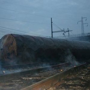 /images/1/5/15esplosione-viareggio-treno-gpl1.jpg