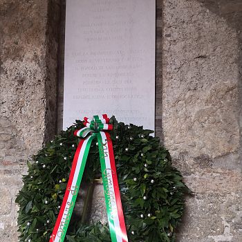 /images/1/7/17-celebrazioni-2-giugno-repertorio.jpg