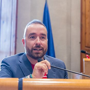 /images/1/7/17-contesto-assessore-matteo-bensi.jpeg