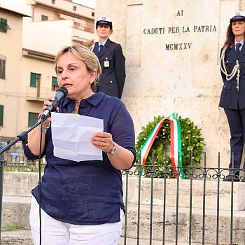 /images/1/8/18-cerimonia-2-settembre-liberazione-empoli-simona-cioni.jpeg