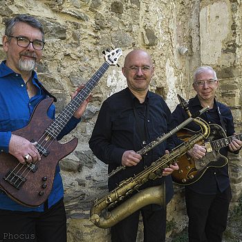 /images/1/8/18-interplay-trio.jpg
