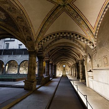 /images/2/0/20-complesso-di-santa-maria-novella.jpg