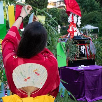 /images/2/0/20-yukata-e-desideri-2022.jpeg