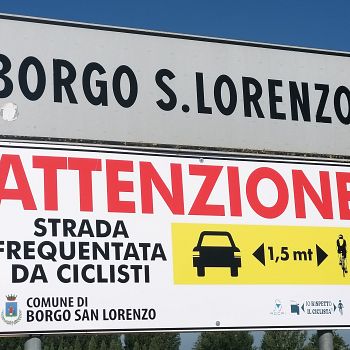 /images/2/1/21-cartello-ciclisti-borgo.jpg