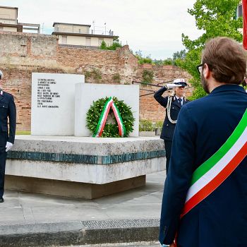 /images/2/2/22-cerimonia-24-luglio-2025-2.jpeg