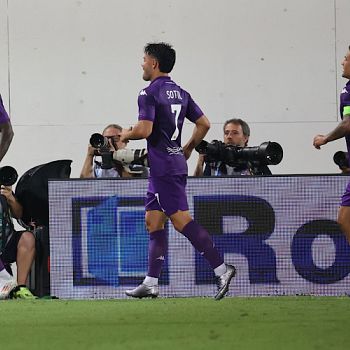 /images/2/2/22-fiorentina-puskas-2024--11-.jpeg